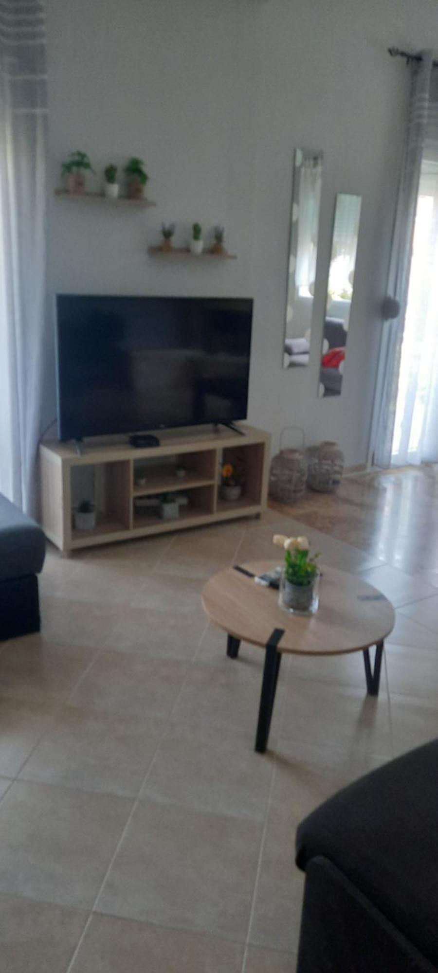 Seaside Family Apartment In Paralia Dionisiou Dış mekan fotoğraf